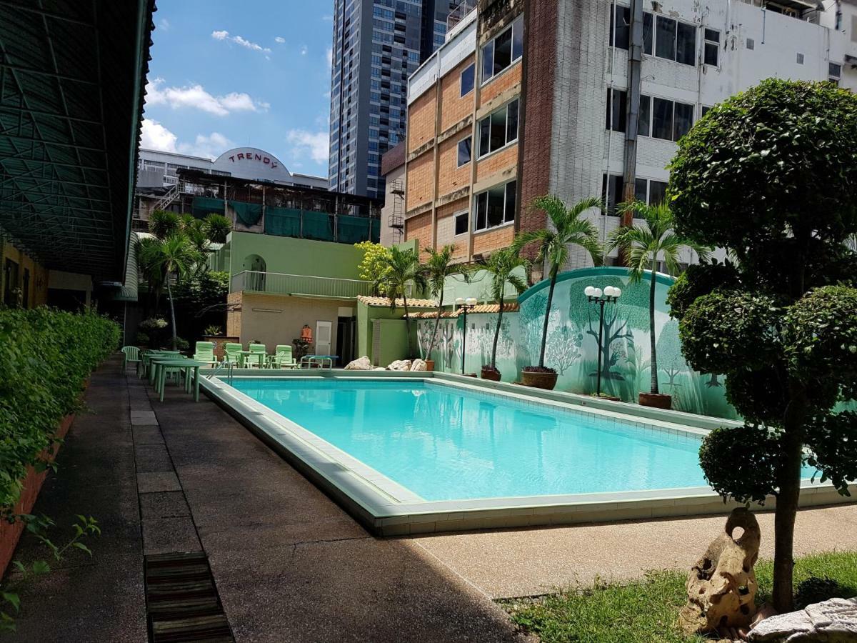 The Park Hotel Sukhumvit 7 Bangkok Eksteriør billede